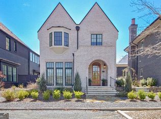 250 4th St, Fayetteville, GA 30214