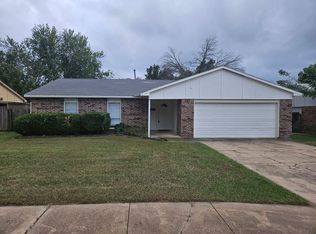 2120 Meridian Dr, Norman, OK 73071