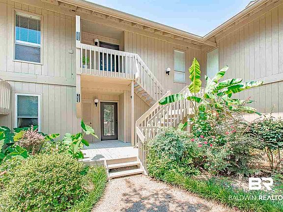 3rd image of 1023 Seacliff Dr N #1023