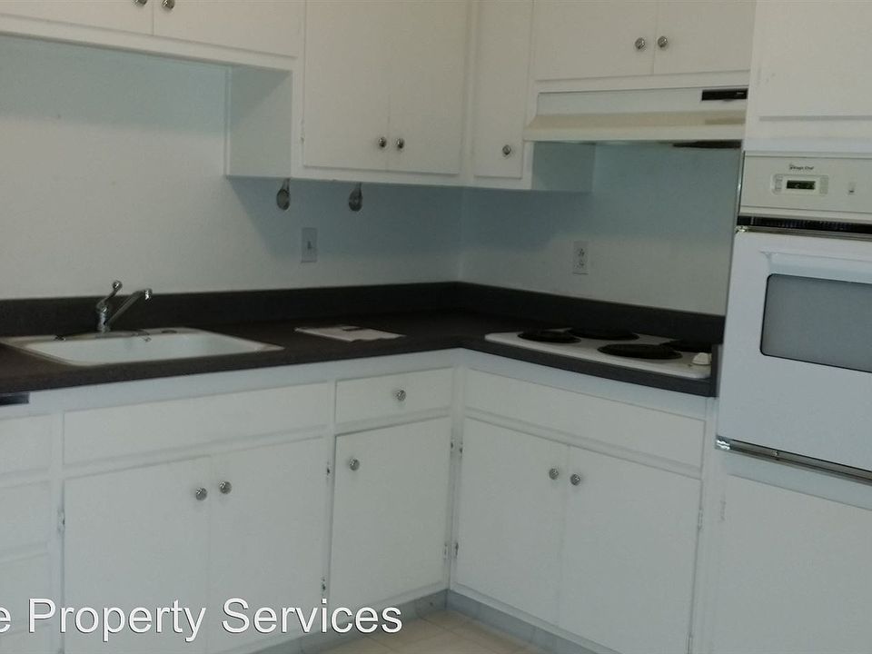 2nd image of 2770 Ganic St