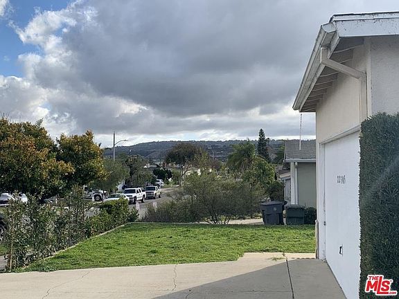 3rd image of 22305 Marjorie Ave