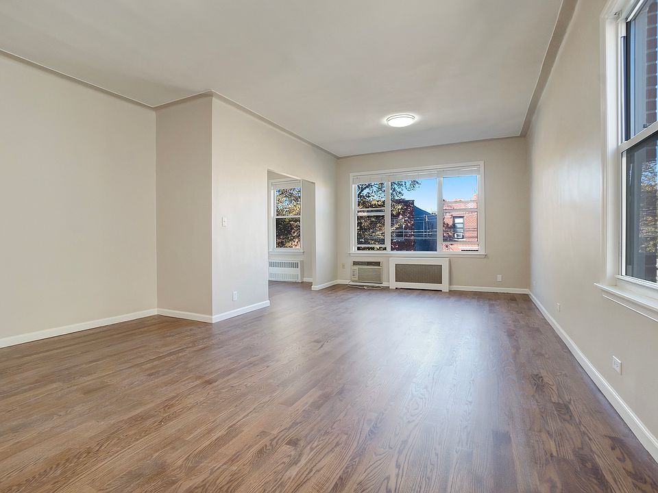1st image of 24-31 24th St Floor 2