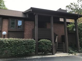 7016 Bluffs Dr #7016, Dayton, OH 45459