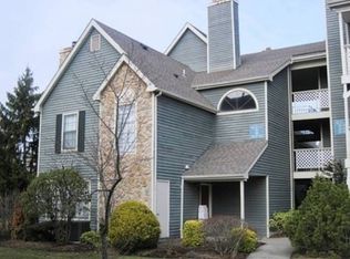 293 Cozzens Ct, East Brunswick, NJ 08816