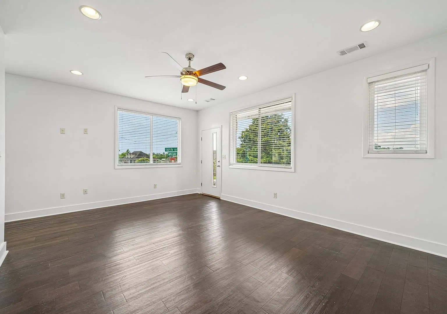 The Edge - Edge Townhomes — Photo 3