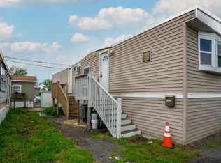 25 Helen Dr, Moonachie, NJ