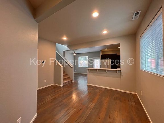 2nd image of 7004 NE 13th Ave