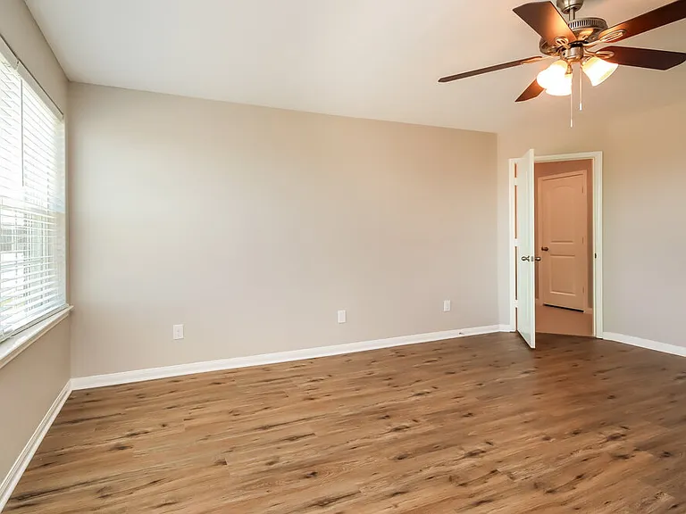 21235 Slate Bend Dr — Photo 12