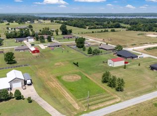 S 622nd Ln, Grove, OK 74344