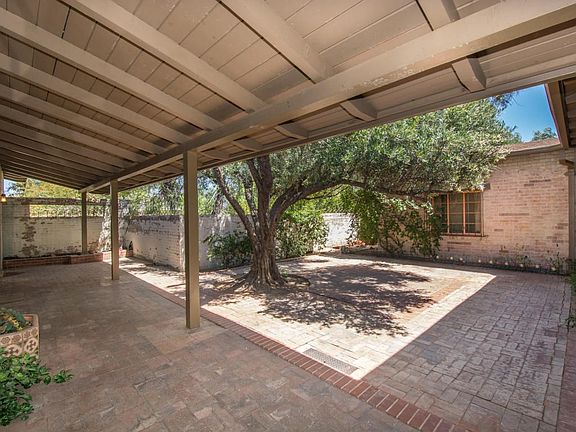 3rd image of 3311 E Terra Alta Blvd