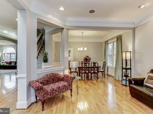 8406 Tysons Trace Ct, Vienna, VA 22182