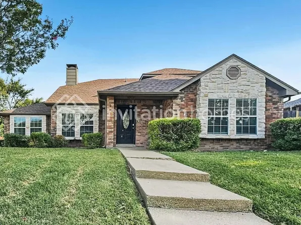 8713 Wood Glen Dr, Rowlett, TX 75088