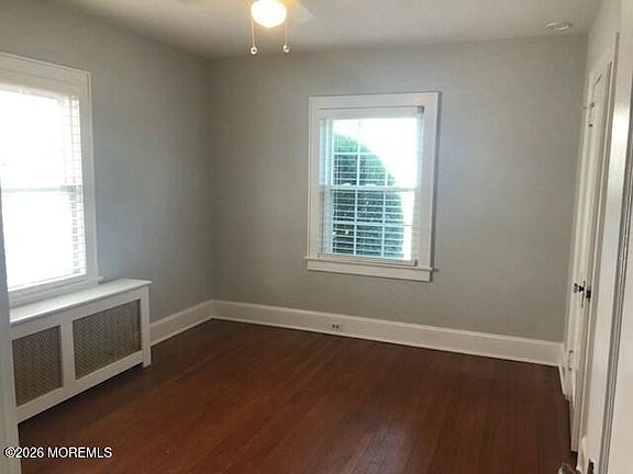 5th image of 2117 Edgewood Pl