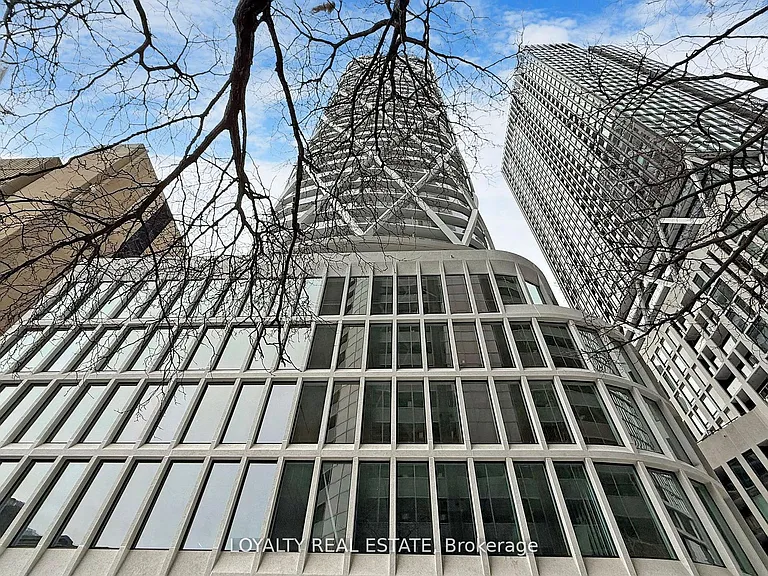 230 Simcoe St #2713 — Photo 30