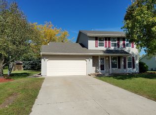 2792 Woodview Ct, East Troy, WI 53120