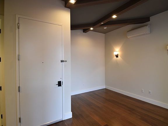 3rd image of 539 Park Pl #3H