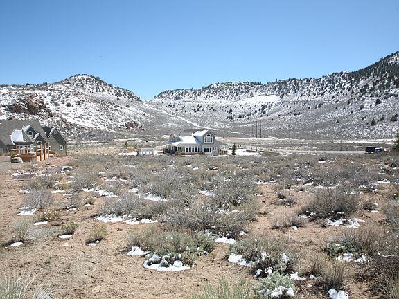 2nd image of 43 Larkspur Ln