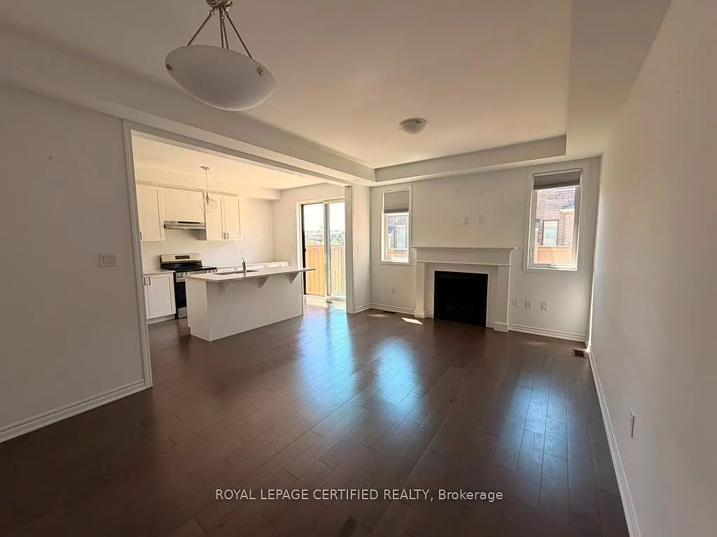 4 bed, $3,350 — Photo 4
