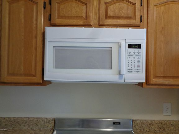 5th image of 8344 Homeport Ct APT 1