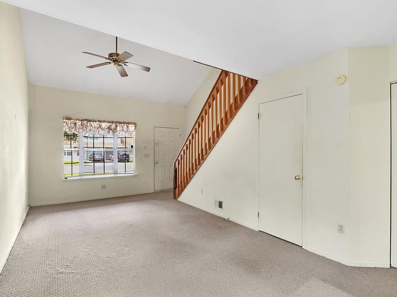 4th image of 1407 Woodmill Dr