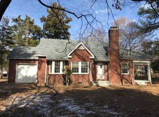 2204 W Wood St, Paris, TN 38242