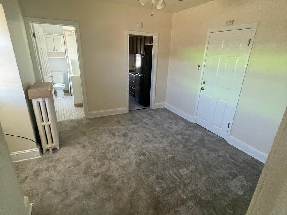 2nd image of 149 N Church St APT 5