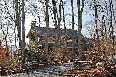 Serene Wooded Setting