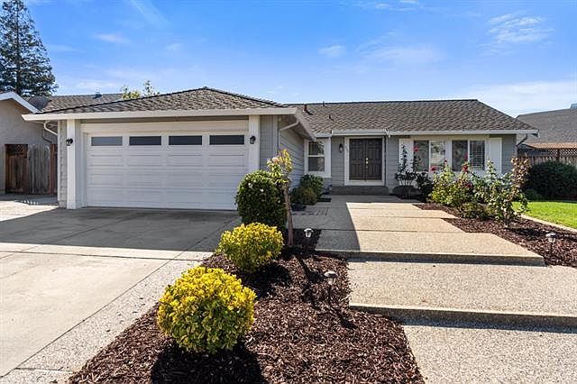 1st image of 732 Portswood Dr