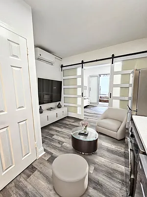 Rented by Kasin Management | media 4