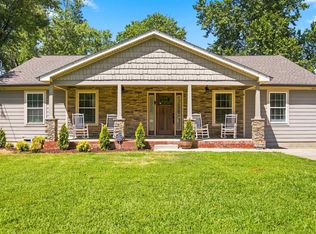 1412 Suzanne Dr, Murfreesboro, TN 37128