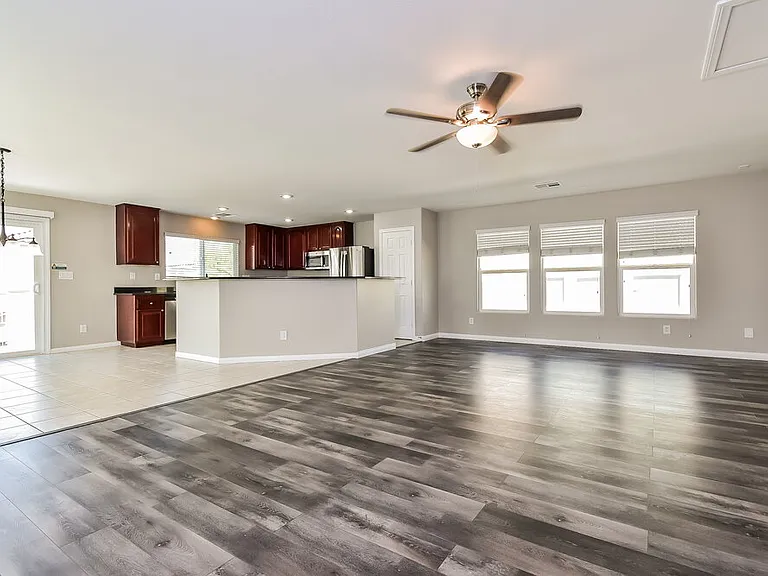 5304 Welch Valley Ave — Photo 5