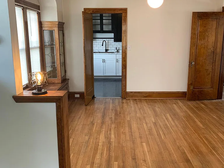 2097 Lewis Dr #UPSTAIRS — Photo 18