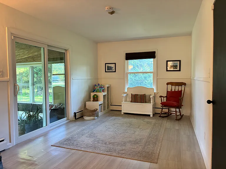W150N7132 Country Ln — Photo 12