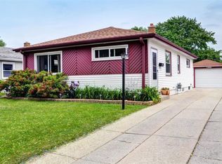 3754 N 97th Pl, Milwaukee, WI