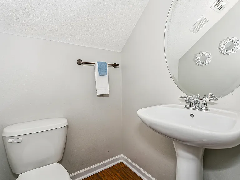 156 Swaying Pine Ct — Photo 13