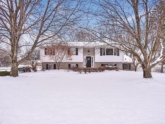 2nd image of 914 Fairfield Ave
