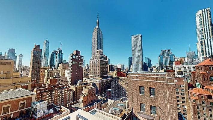 Sold by AVENUE 8 INC | media 14