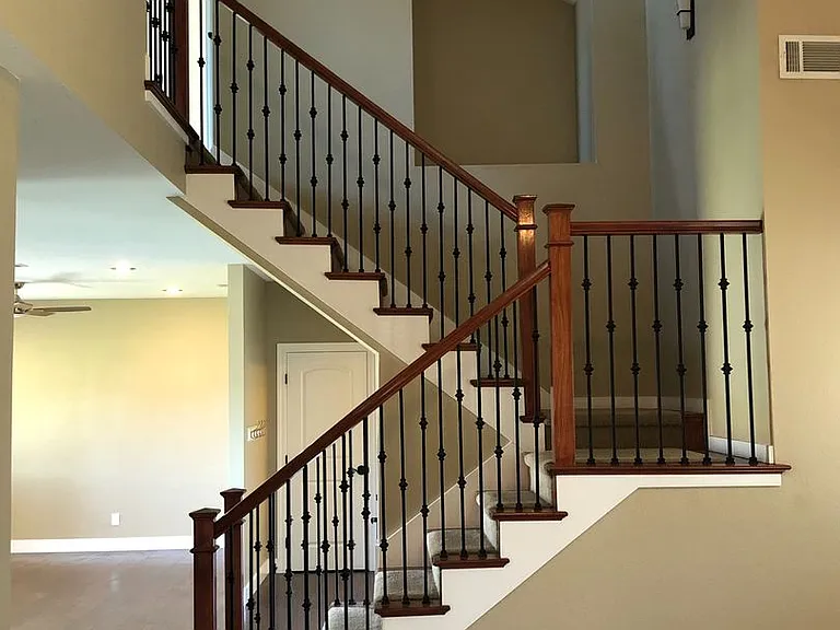743 Calico Trl — Photo 15