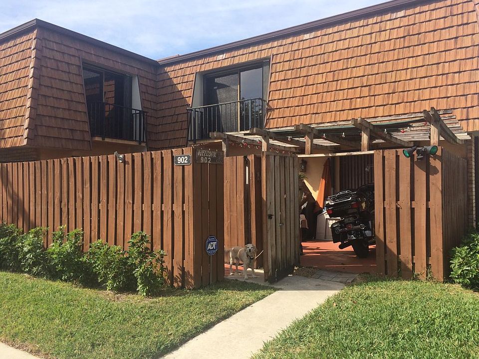 motorcycle/barn door entrance