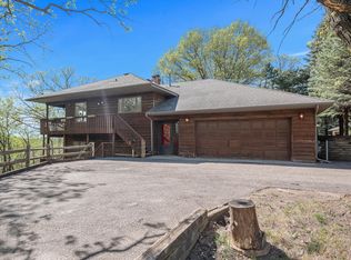 2717 Carver Ave E, Maplewood, MN 55119