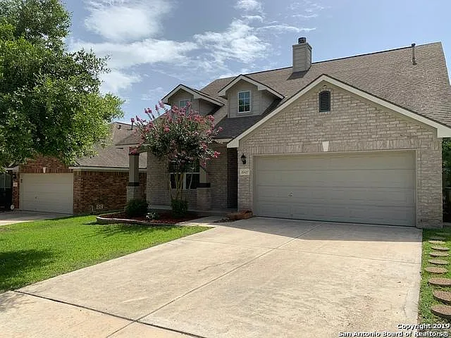 3 bed, 1829 sqft, $2,250 — Photo 2