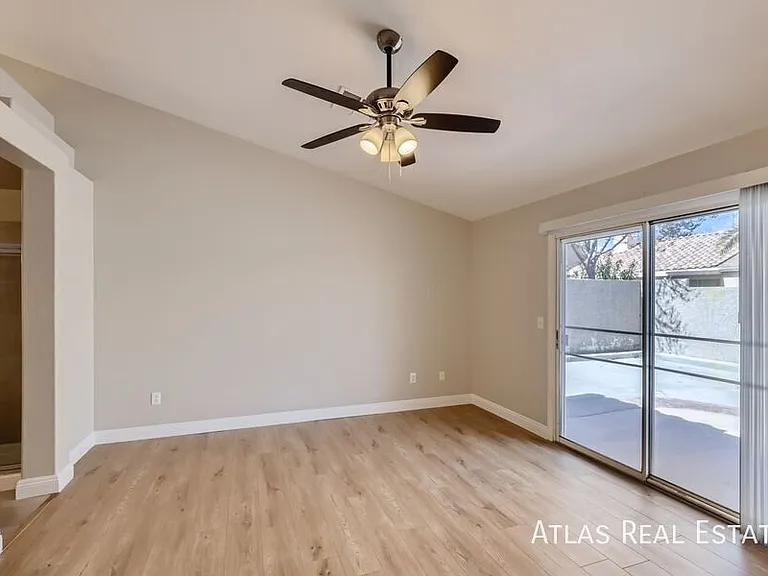 7824 White Grass Ave — Photo 15