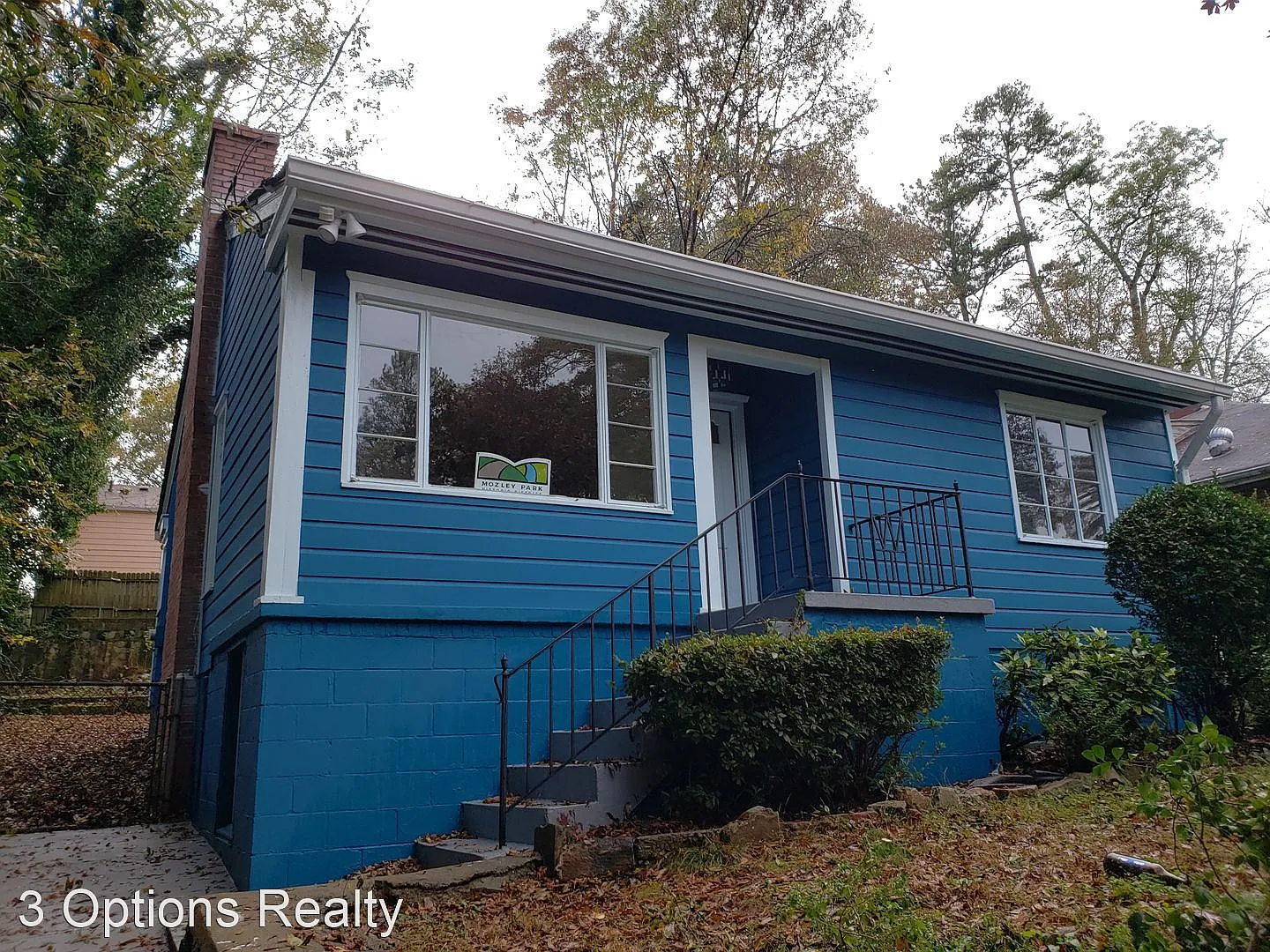 1332 Gideons Dr SW photo 1
