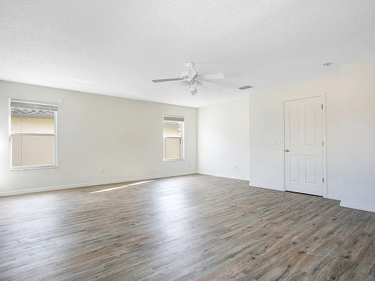 1843 Morning Sky Dr — Photo 10
