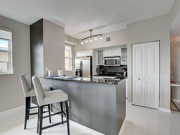 2nd image of 235 NE 1st St #515
