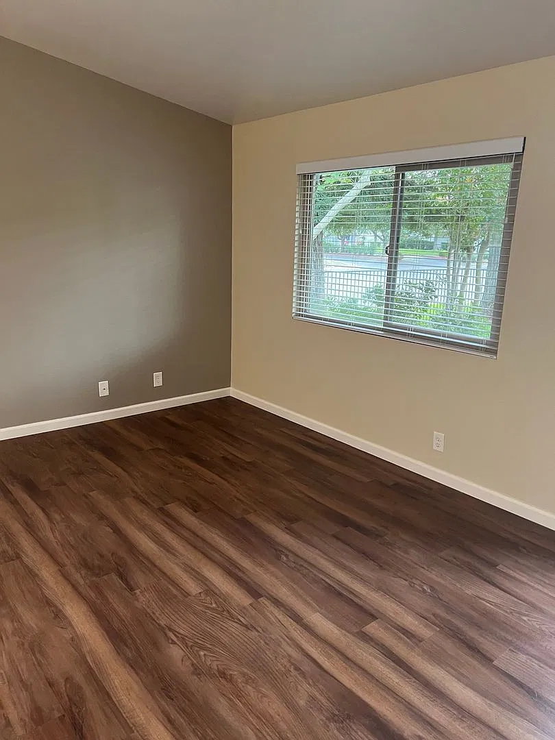Apartments for Rent in Chico CA | Swimming Pool, Clubhouse & Covered Parking — Photo 3