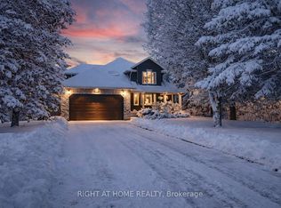 2255 Douglas Ave, Innisfil, ON L9S2C5