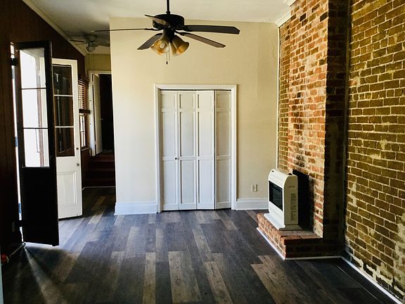 2nd image of 1030 Saint Peter St APT 4