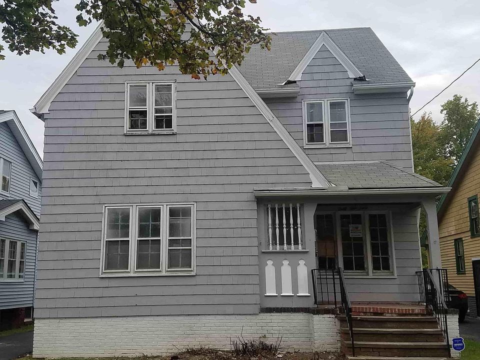 1st image of 4160 E 147th St
