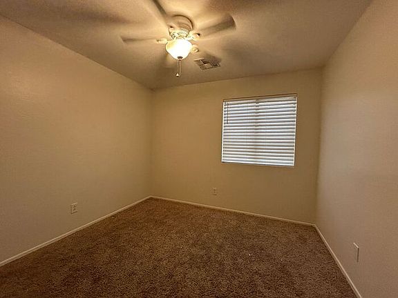4th image of 24051 N High Dunes Dr